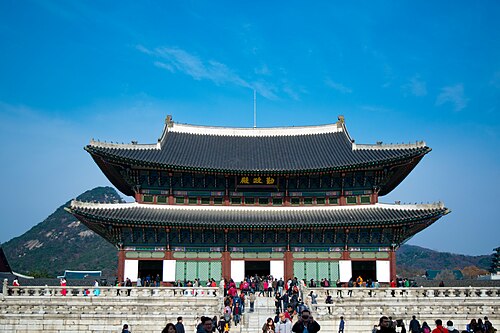 Geunjeongjeon, Gyeongbokgung, Seoul